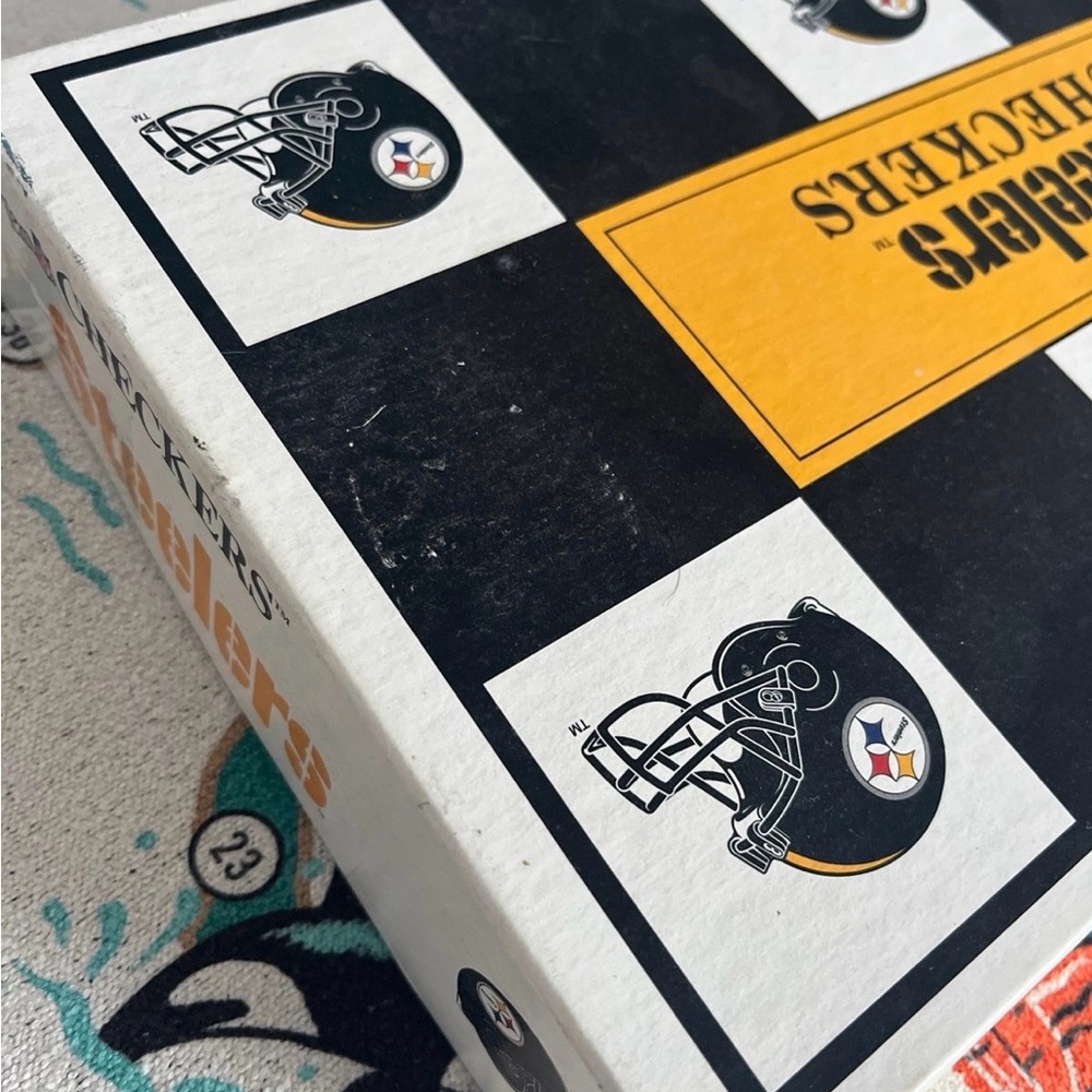 🏈 Lot of 2 Vintage Football Field Steelers Checkers Board Games 🏈 - Picture 6 of 7